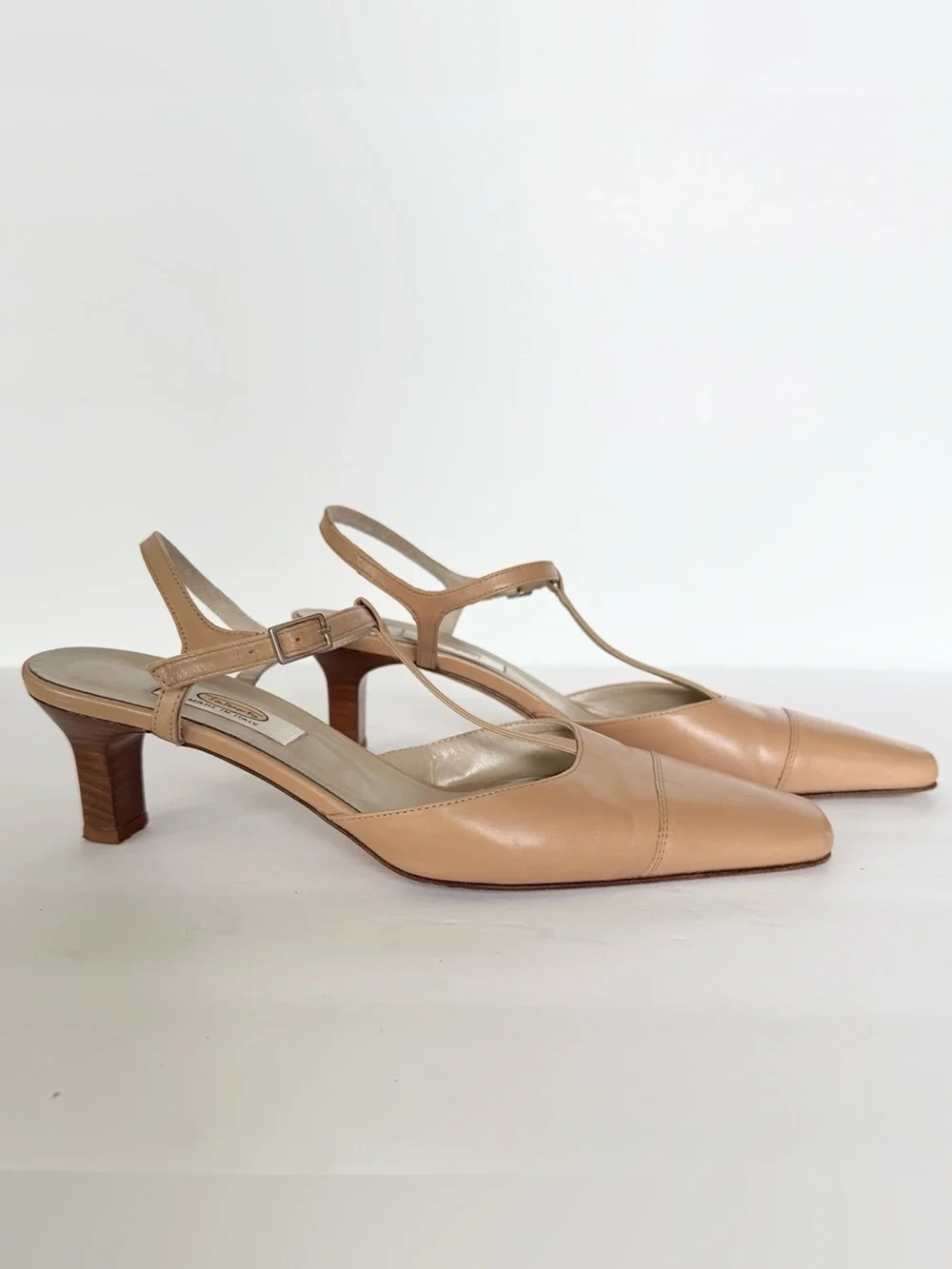 Talbots Nude Tan Leather T-Strap Slingback Square Toe Kitten Heels 7.5 M
